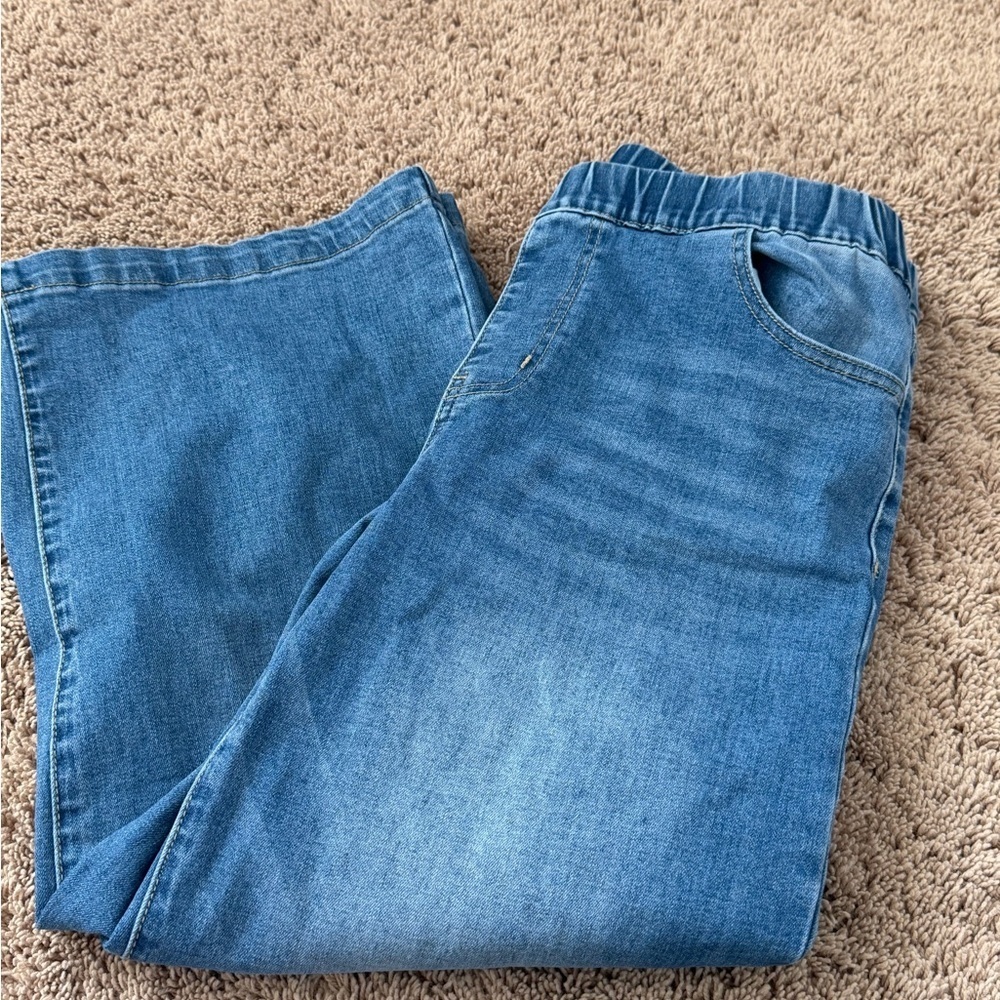 Large (fits 12 /14) pull on elastic waist wide leg cropped jeans medium wash - Picture 15 of 17